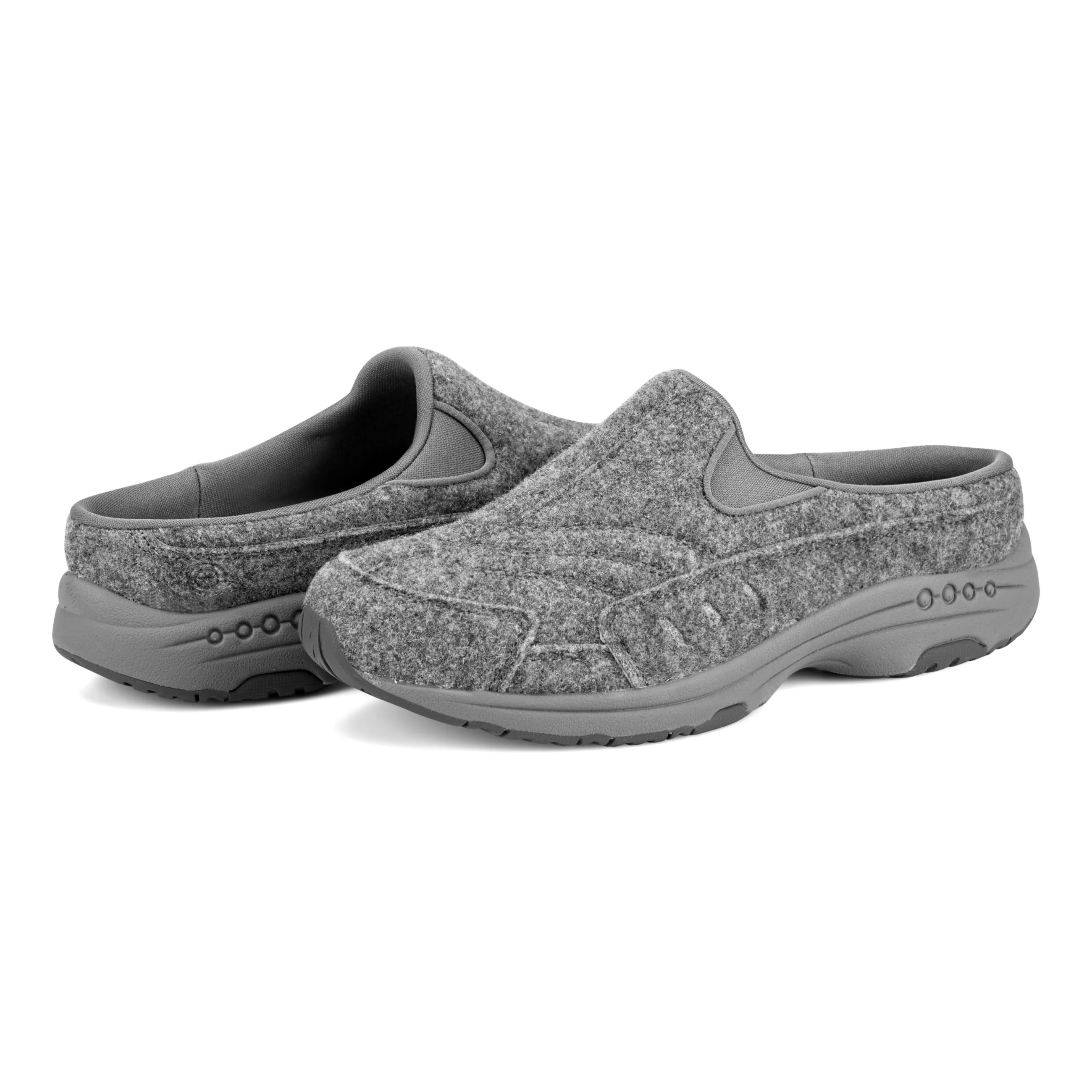 Traveleco Clogs - Image 7
