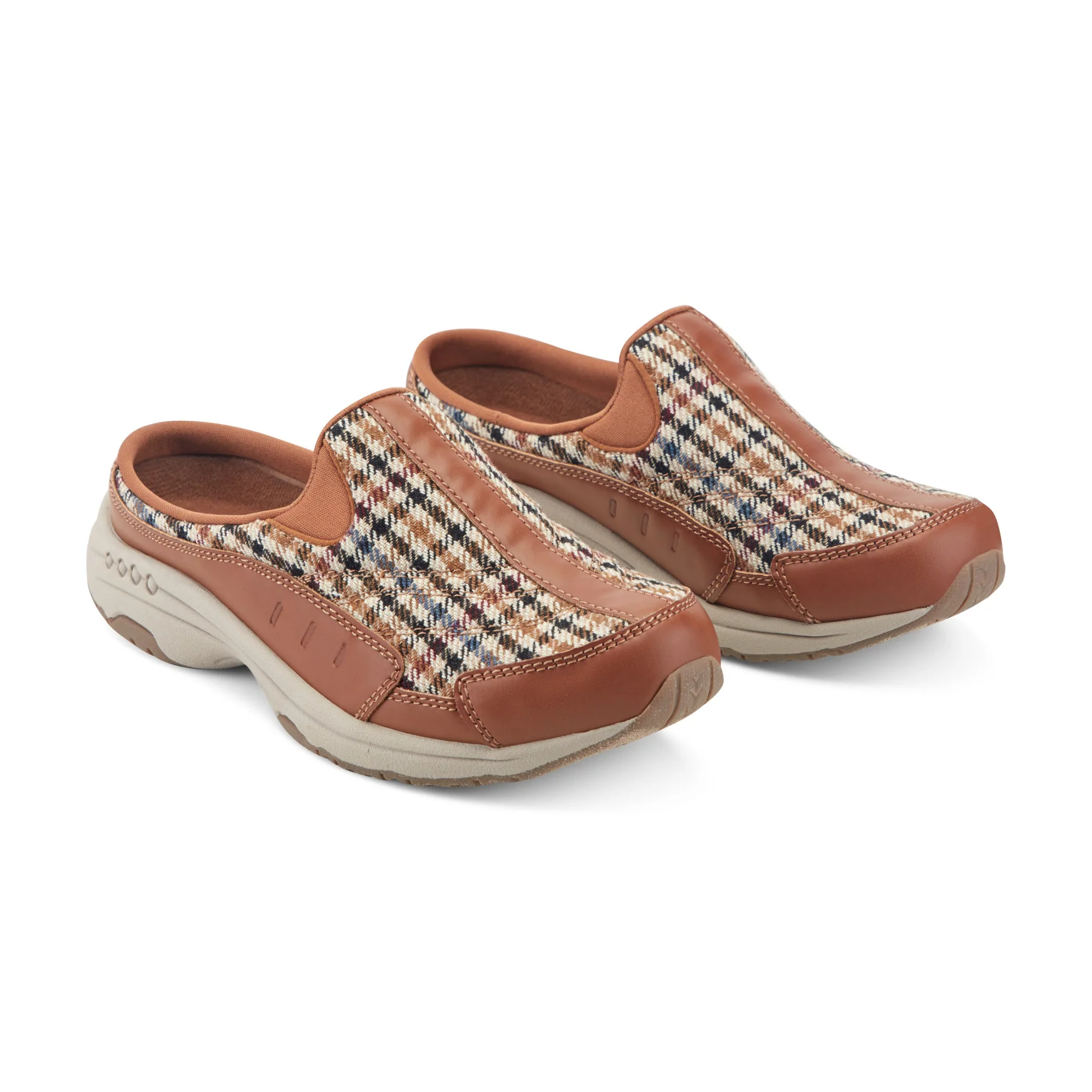 Traveltime Clogs - Image 2